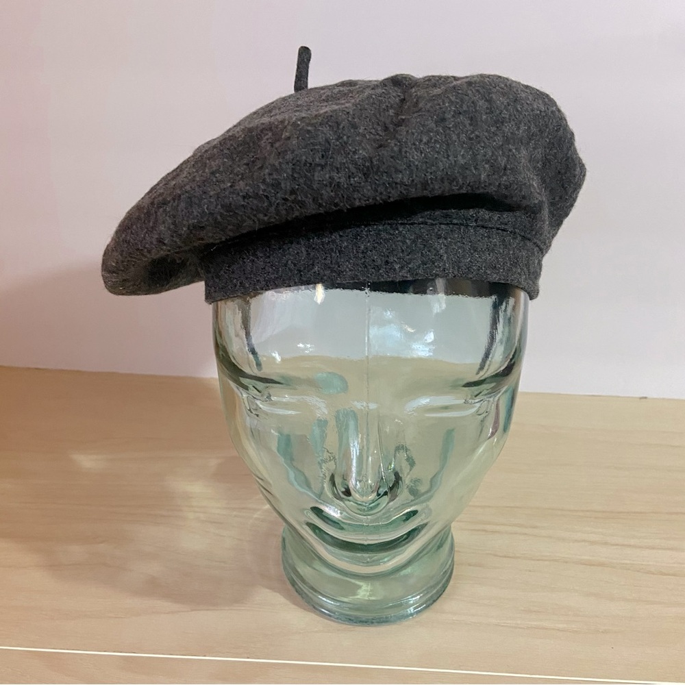 Vintage Wool Classic French Beret Parisian Beanie Bonnet Hat Lined Gray One Size - Picture 10 of 12